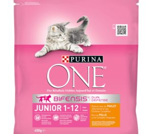 Nestlé Purina lanza una nueva fórmula nutricional para gatos