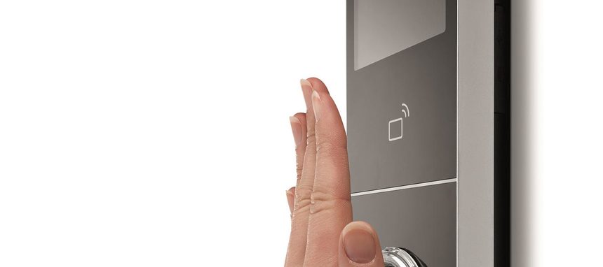 Fujitsu lanza sistema biométrico de acceso