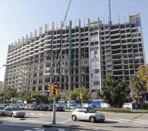 Análisis matemático de transformación de edificios no hoteleros en hoteles y viceversa