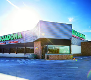 Mercadona alcanza la decena de supermercados en Navarra