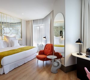 Barceló abre el hotel de la emblemática Torre de Madrid