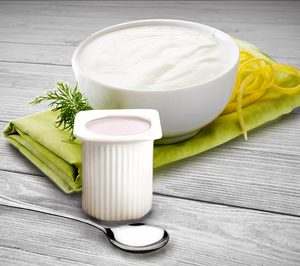Premium Ingredients lanza un nuevo estabilizante para yogures griegos y petit