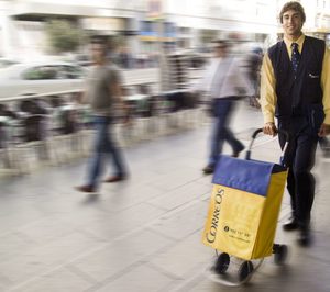 El e-commerce alza las ventas del negocio de la paquetería