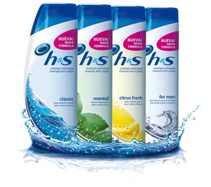 El champú H&S utilizará plástico recogido en playas en sus botellas
