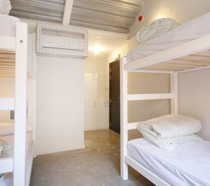 Adif premia al Up! Hostel de la estación del Norte de Valencia