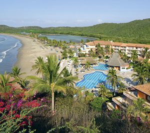 BlueBay negocia su entrada en Colombia