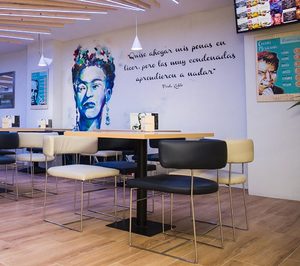 Cosmopolitan Enjoy abre en Granada su primera franquicia