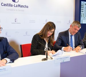 La UTE del Nuevo Hospital de Toledo firma el contrato de obras con el Sescam