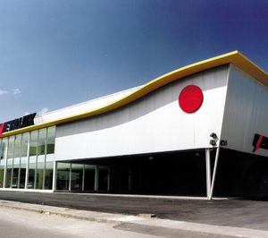 Metalux Asturias da el salto con la adquisición de dos distribuidoras