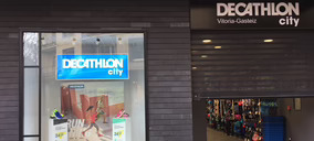 Decathlon abre en Vitoria y última dos nuevos centros de gran formato