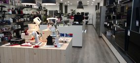Tien 21 estrena una nueva tienda en Lalín