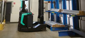 Ulma Carretillas presenta una nueva gama de su retráctil Sensía Ex