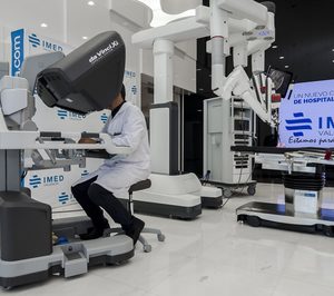 El Hospital Imed Valencia incorpora el robot quirúrgico Da Vinci XI