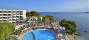 KKR y Dunas Capital compran Intertur, cuyos hoteles serán gestionados por Alua