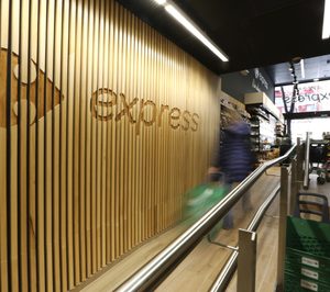 Carrefour cambia de operador logístico en sus cuatro principales almacenes