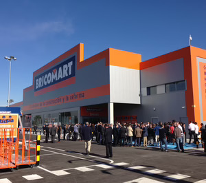 Bricomart abrirá cuatro tiendas en 2018