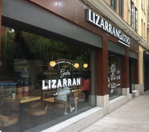 Comess inauguró cinco locales de tres marcas en mayo