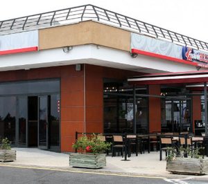 Fosters Hollywood llega a Tenerife