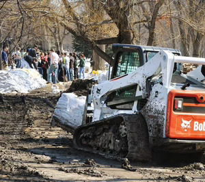JRA Maquinaria estrena delegación