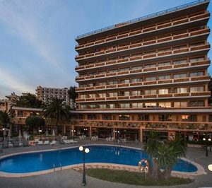 Hispania sigue sumando