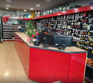 Ferretería Hispano Americana estrena tienda