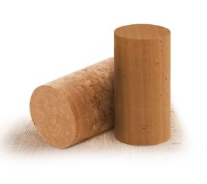 El tapón de corcho, opción preferida para el cierre de vinos y cavas