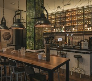 Juan Marqués impulsa un proyecto de destilados craft y franquicias