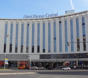 Senator compra su hotel valenciano Parque Central