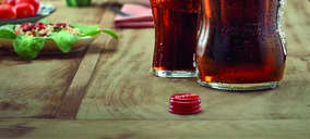 Coca-Cola lanza su icónica botella en formato familiar para el hogar