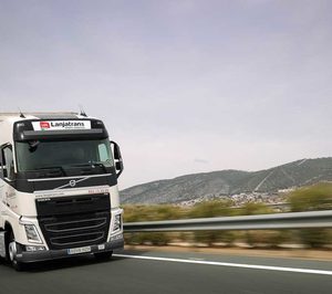 Lanjatrans absorbe Transarmilla y presenta su primer megatrailer