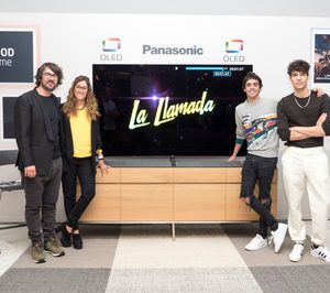 Panasonic presenta su televisor OLED de 77 pulgadas