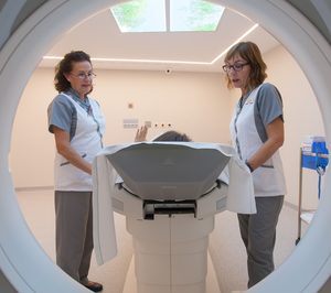La Clínica Universidad de Navarra instala un escáner que detecta antes los tumores ocultos