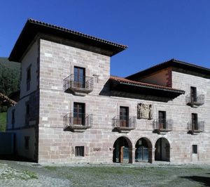 El Gobierno de Cantabria busca explotador para reabrir el hotel Casona de Carmona
