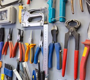 Cecofersa incorpora dos nuevas ferreterías