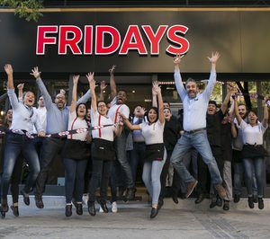 Fridays estrena imagen en su nuevo restaurante madrileño