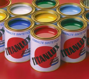 Industrias Titán reajusta sus estructuras