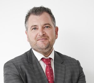 Inversity ficha a José Carlos Linares