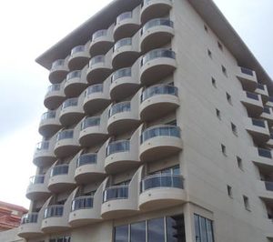 Elandis compra el Playa Miramar, su primer activo hotelero en España
