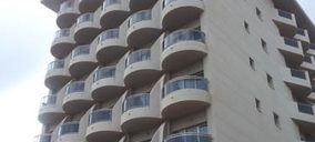 Elandis compra el Playa Miramar, su primer activo hotelero en España