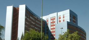 Cifuentes anuncia un plan de inversión de 1.000 M en los hospitales madrileños