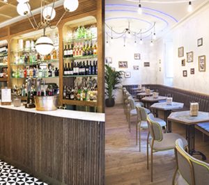 Grupo Lalala inaugura Teje y Maneje junto con Grupo Larrumba