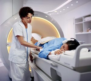 La Generalitat se prepara para recuperar el servicio de resonancias magnéticas