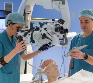 Los quirófanos de la Clínica Universidad de Navarra incorporan comandos por voz y gestos