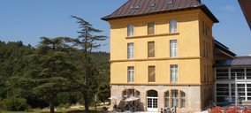 Oca entra en Cataluña con la compra del 'Rocallaura'