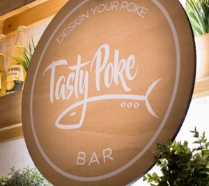 Tasty Poke Bar busca crecer en franquicia