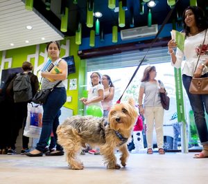 Tiendanimal llega a Canarias