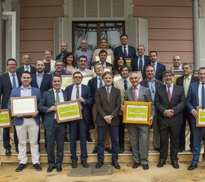 Los distribuidores andaluces de ofimática premiados por contribuir a su reciclaje