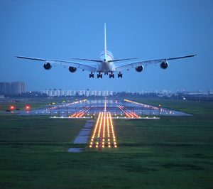 El transporte aéreo impulsa al sector transporte