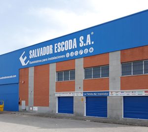 Salvador Escoda pone en marcha nuevo almacén en Andalucía