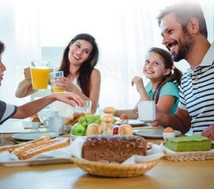 El sector se reúne en el Senado para fomentar un desayuno saludable